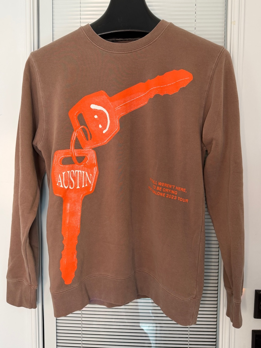 Post Malone Sweatshirt Mens Medium Brown 2023 Tour Austin Keys Graphic Crewneck